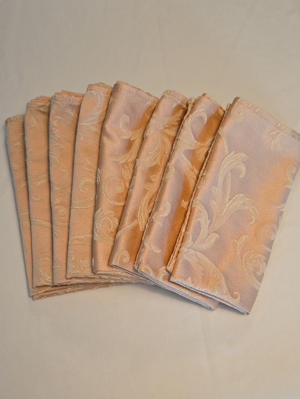 Set of 8 Peach Damask Napkins